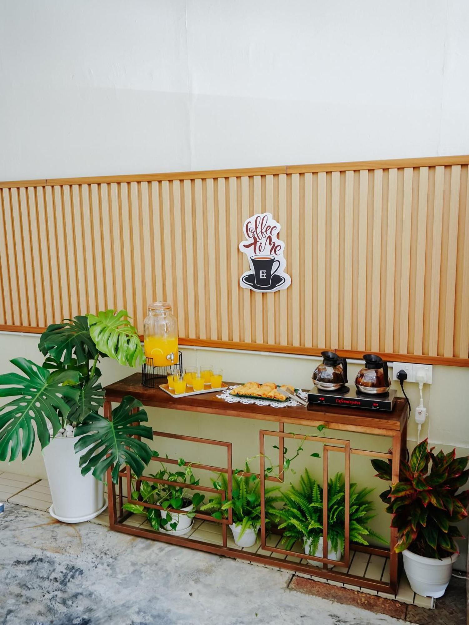 Wangs Hotel Gurney Drive George Town Extérieur photo