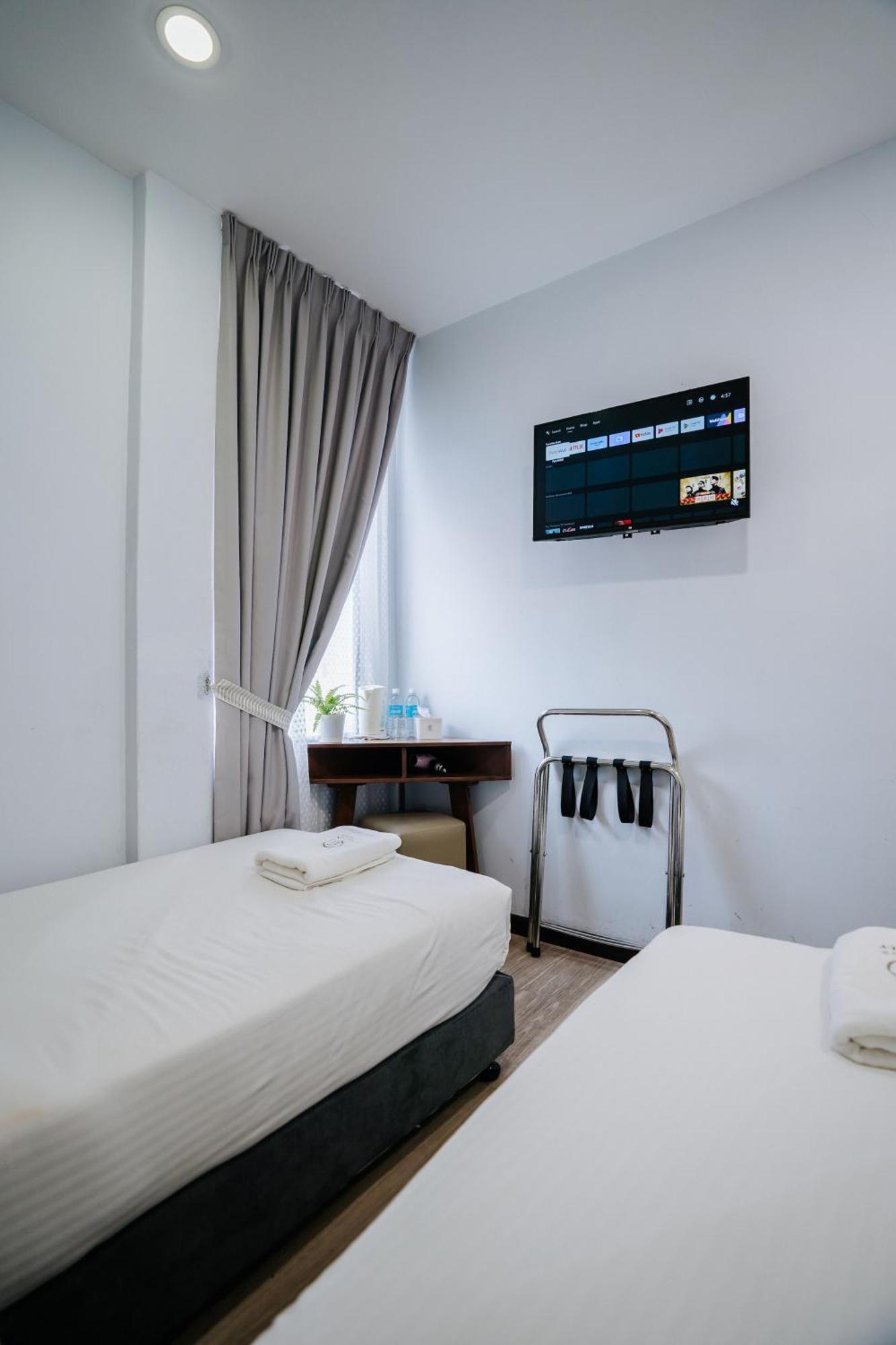 Wangs Hotel Gurney Drive George Town Extérieur photo